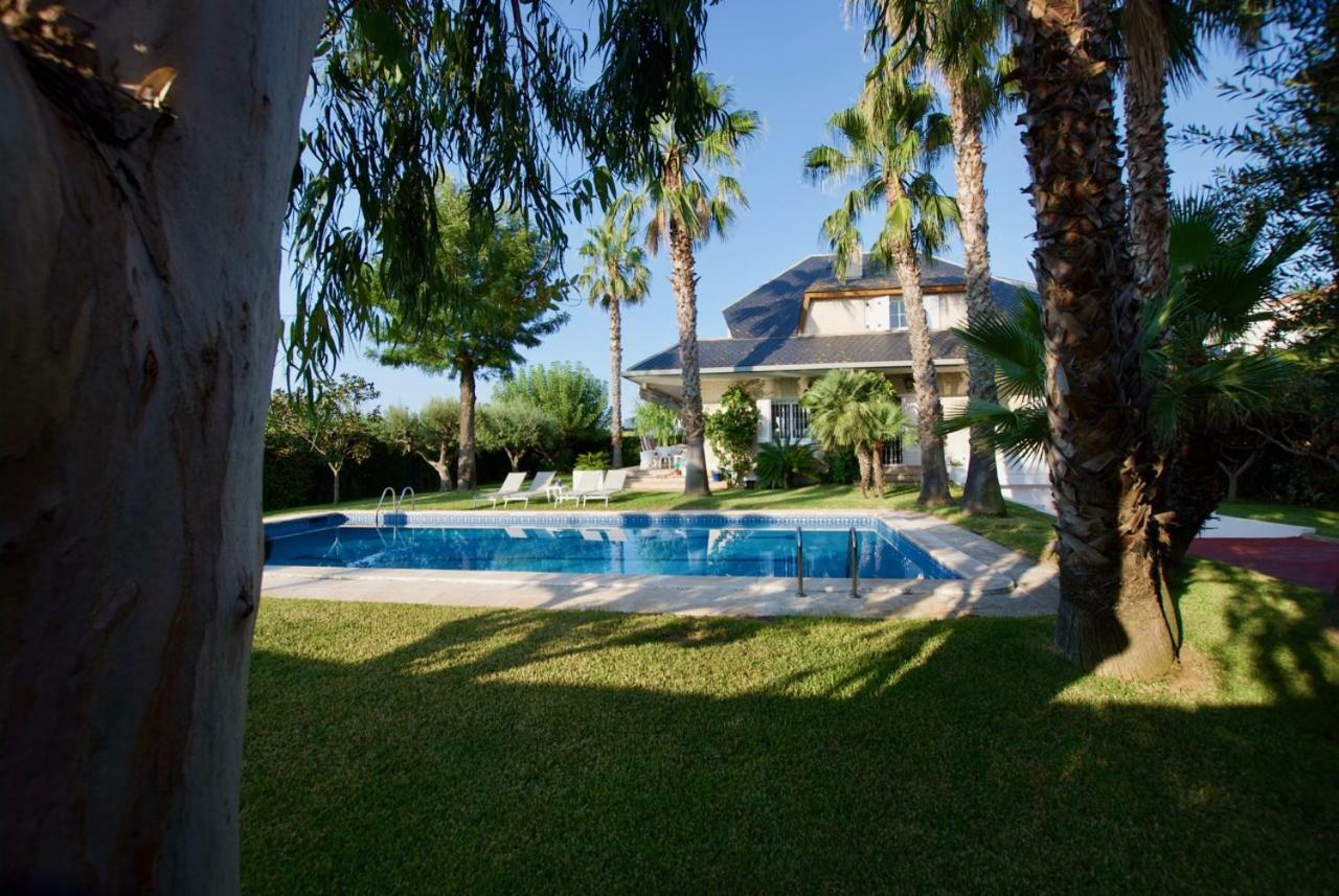 Villa Cala De La Mora Torredembarra Exteriör bild